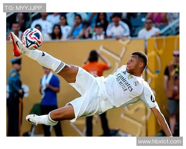 足球明星中谁的跑步姿势最搞笑引发球迷热议和欢笑