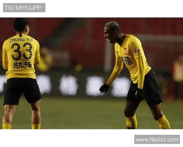 东京与川崎激战正酣比分悬念迭起引发球迷热议